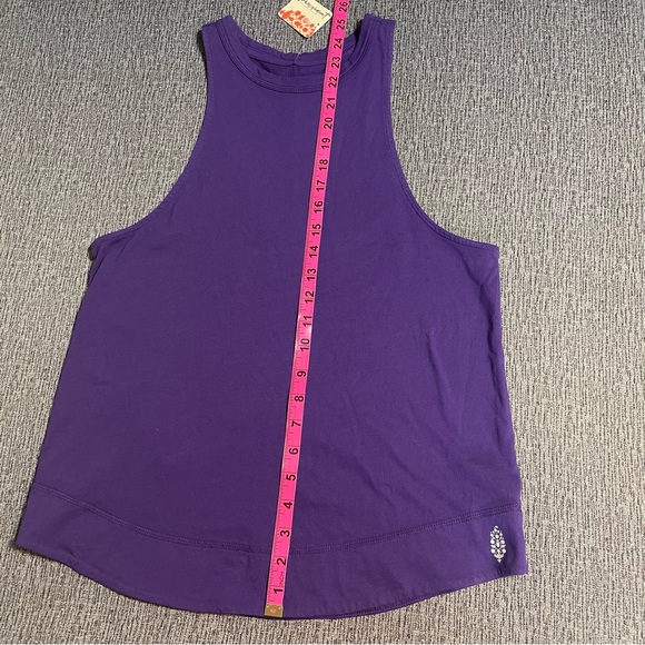 Free People Movement Inhale Solid Tank - Picture 12 of 13